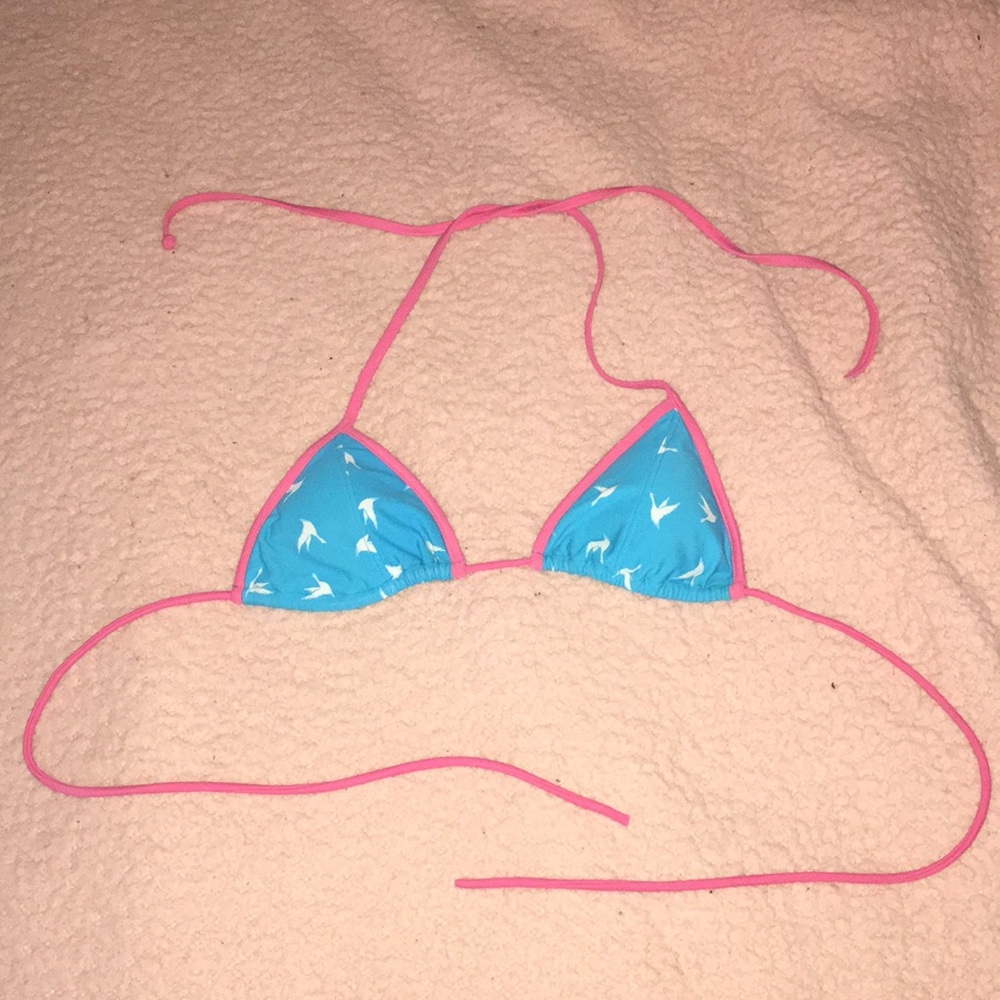 Kirra Swimwear bikini top!